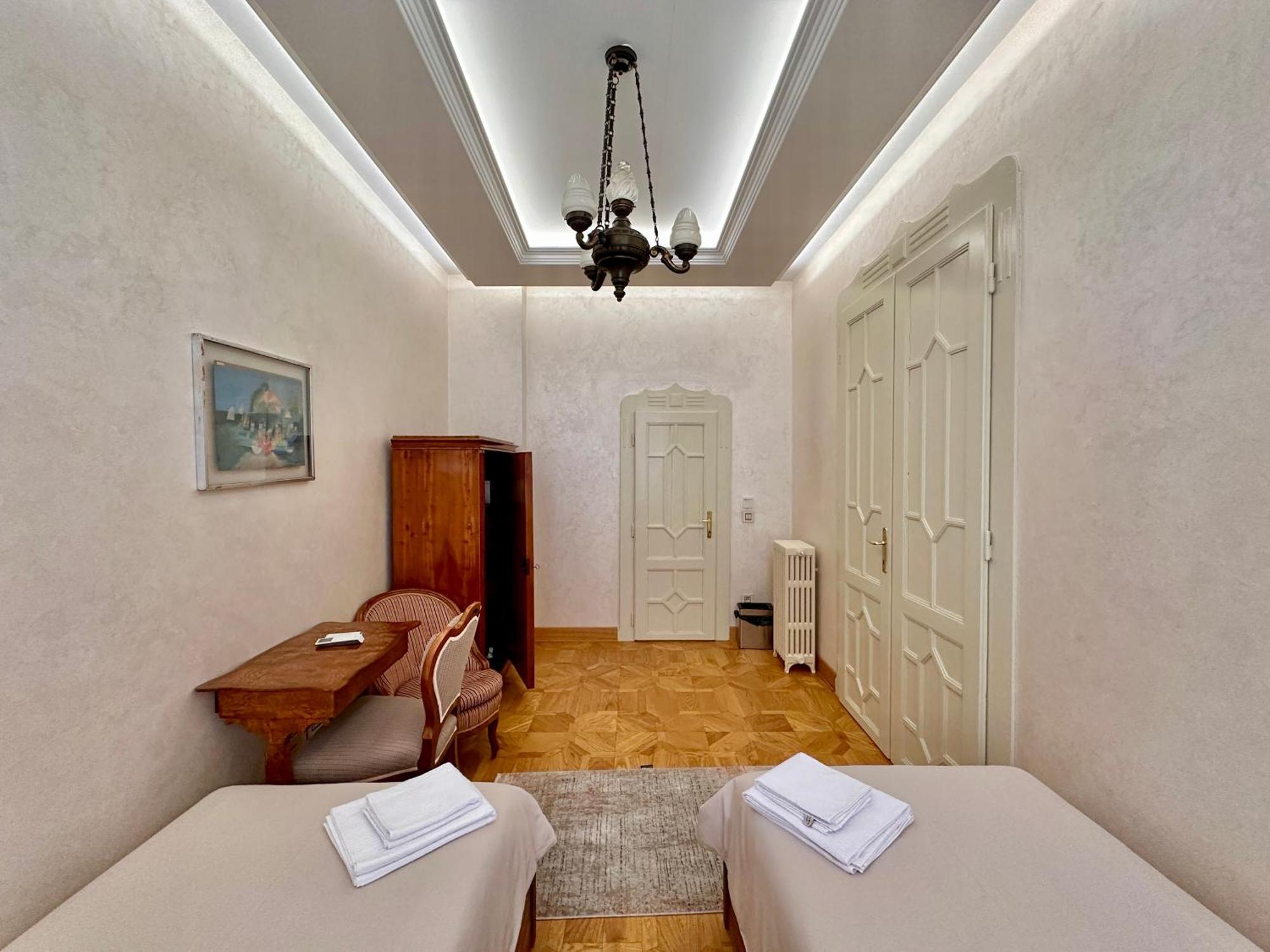 Djuras Residence In The Center Of Beograd Bagian luar foto