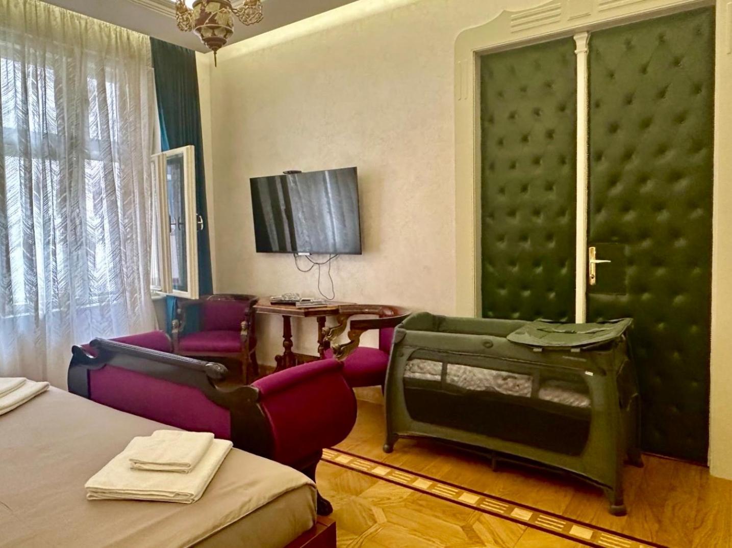 Djuras Residence In The Center Of Beograd Bagian luar foto